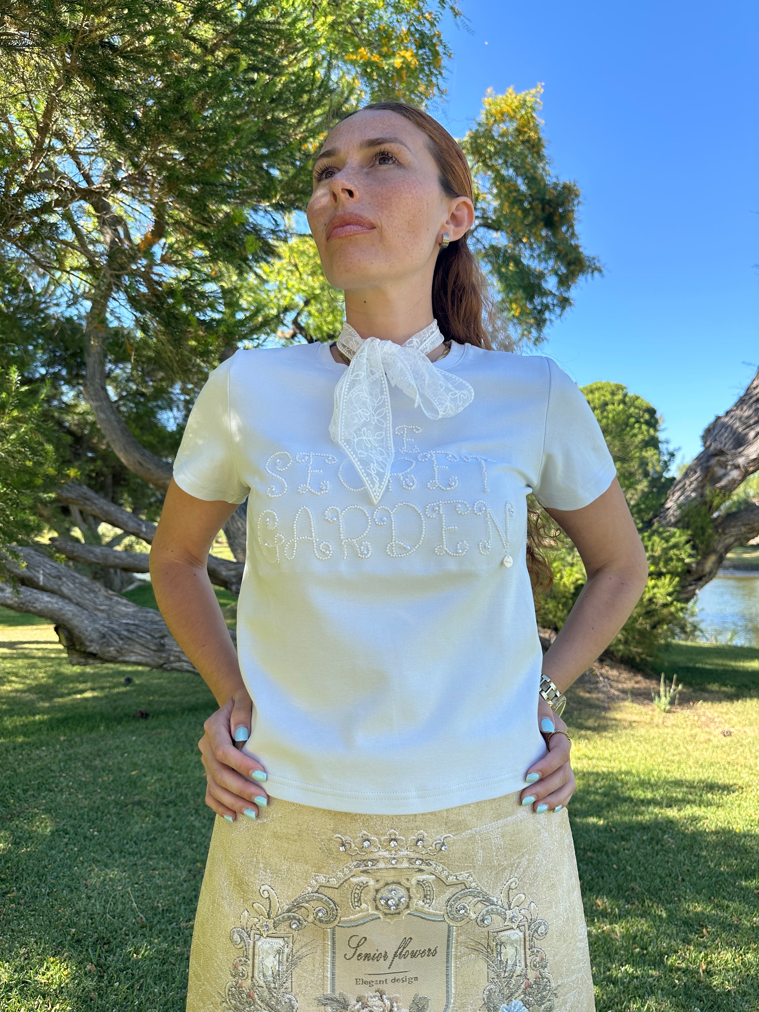 T-shirt Véu Bordado
