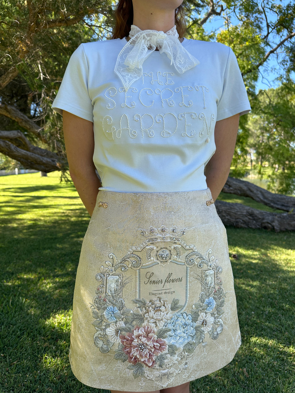 T-shirt Véu Bordado