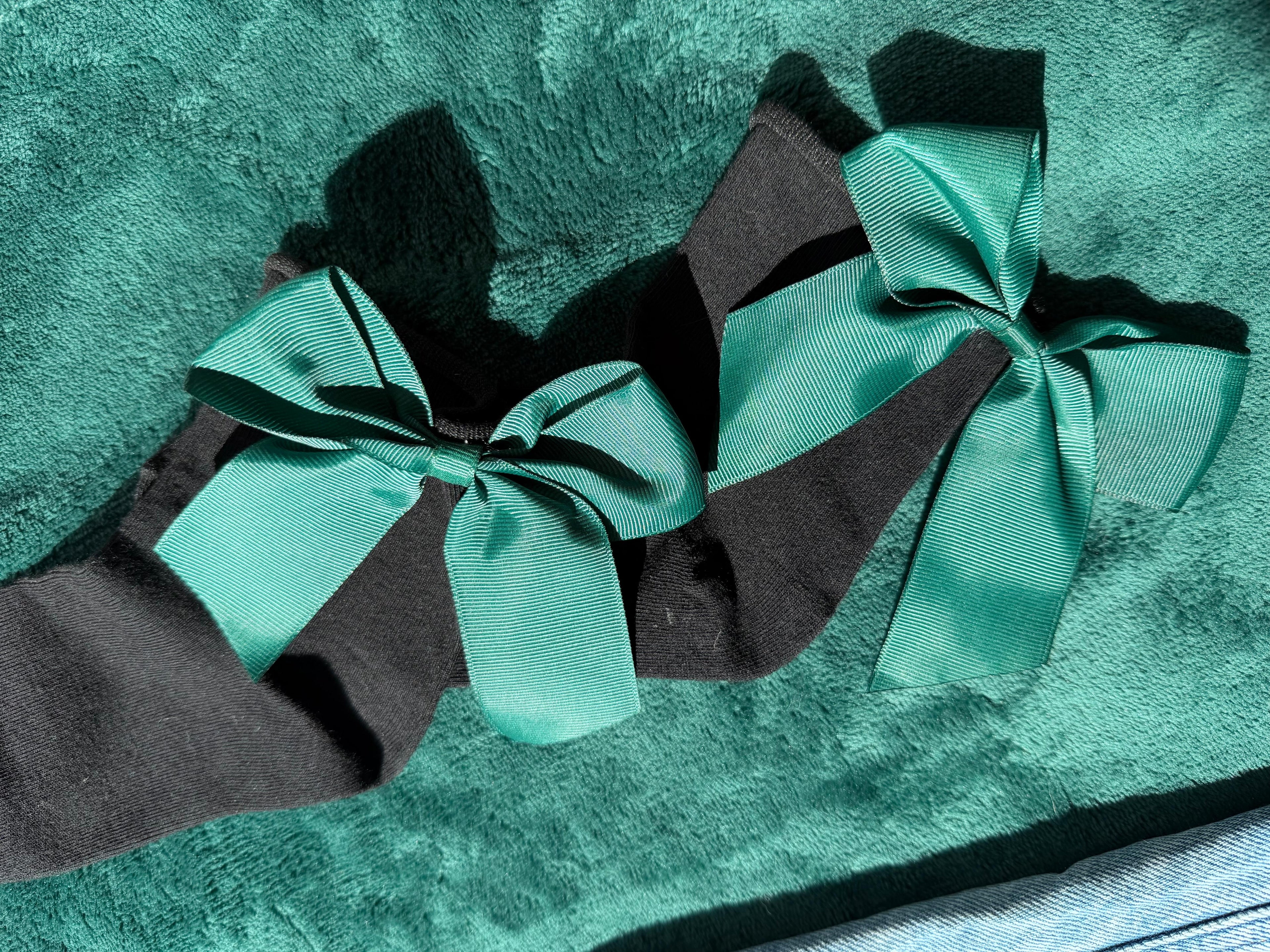 Meias Laço Velado  - Pretas com Laço Verde Escuro