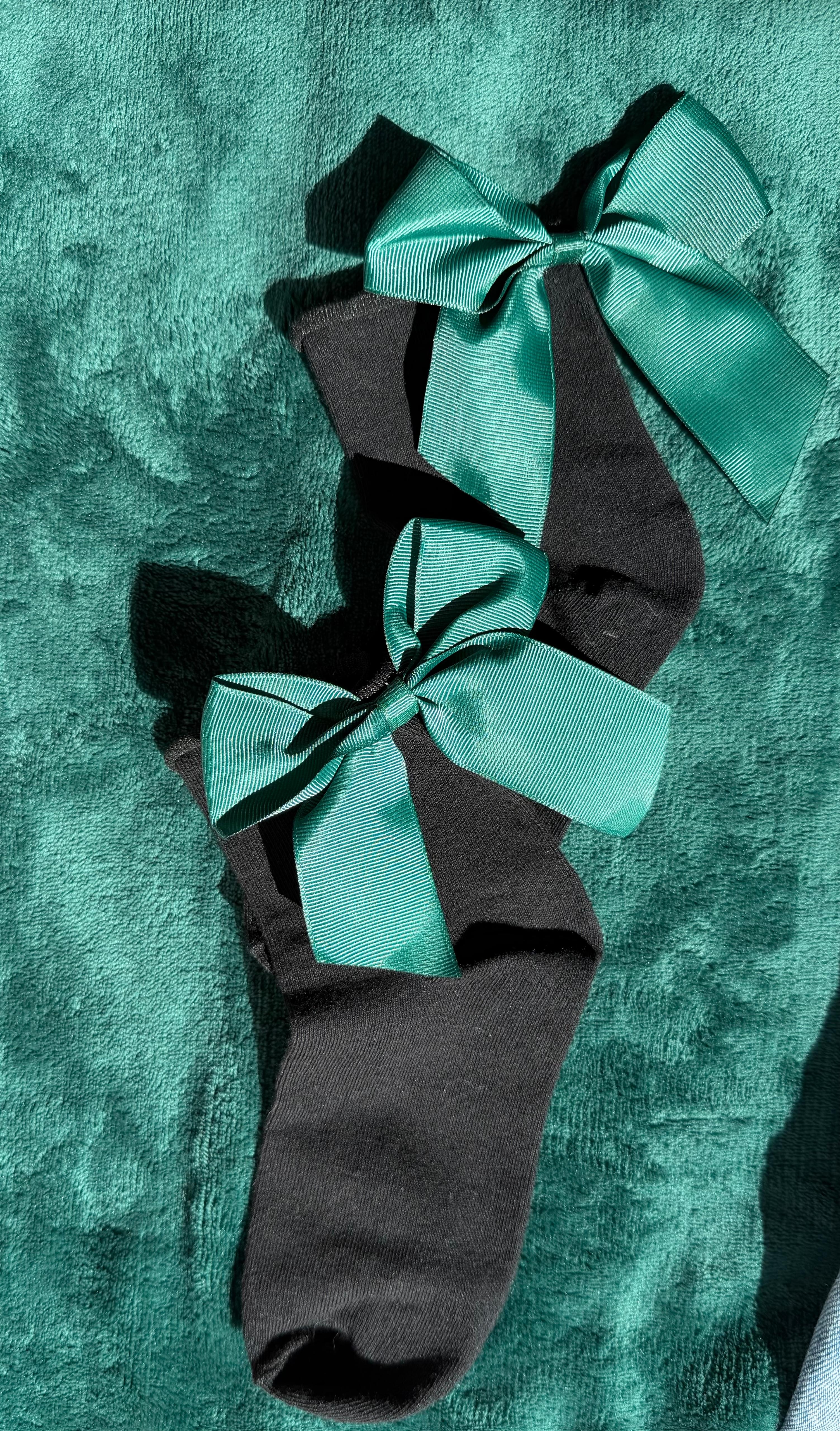 Meias Laço Velado  - Pretas com Laço Verde Escuro