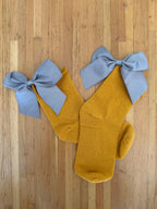 Meias Laço Velado  - Amarelo Torrado com Laço Cinza Claro