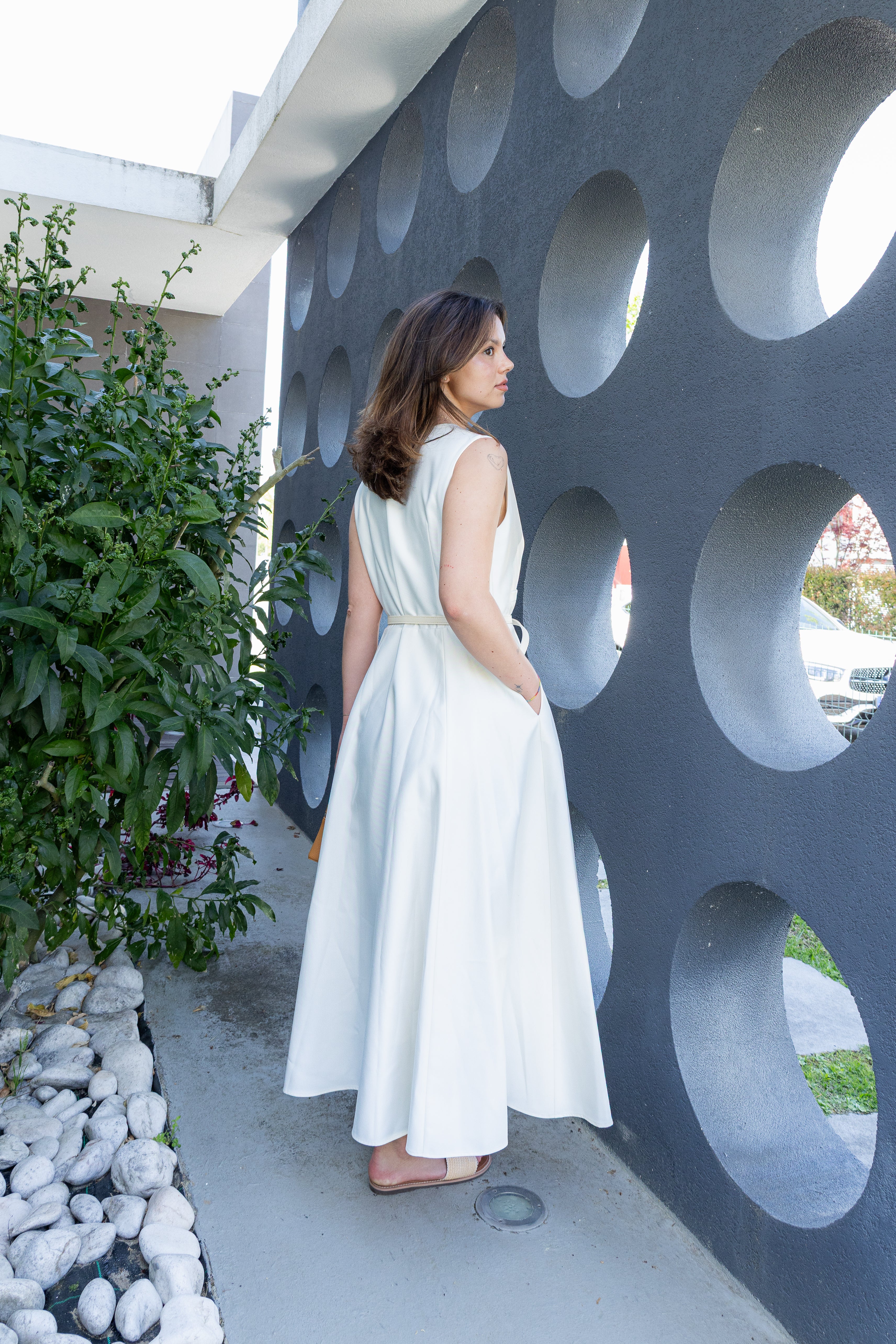 Vestido Eixo Silencioso - Branco