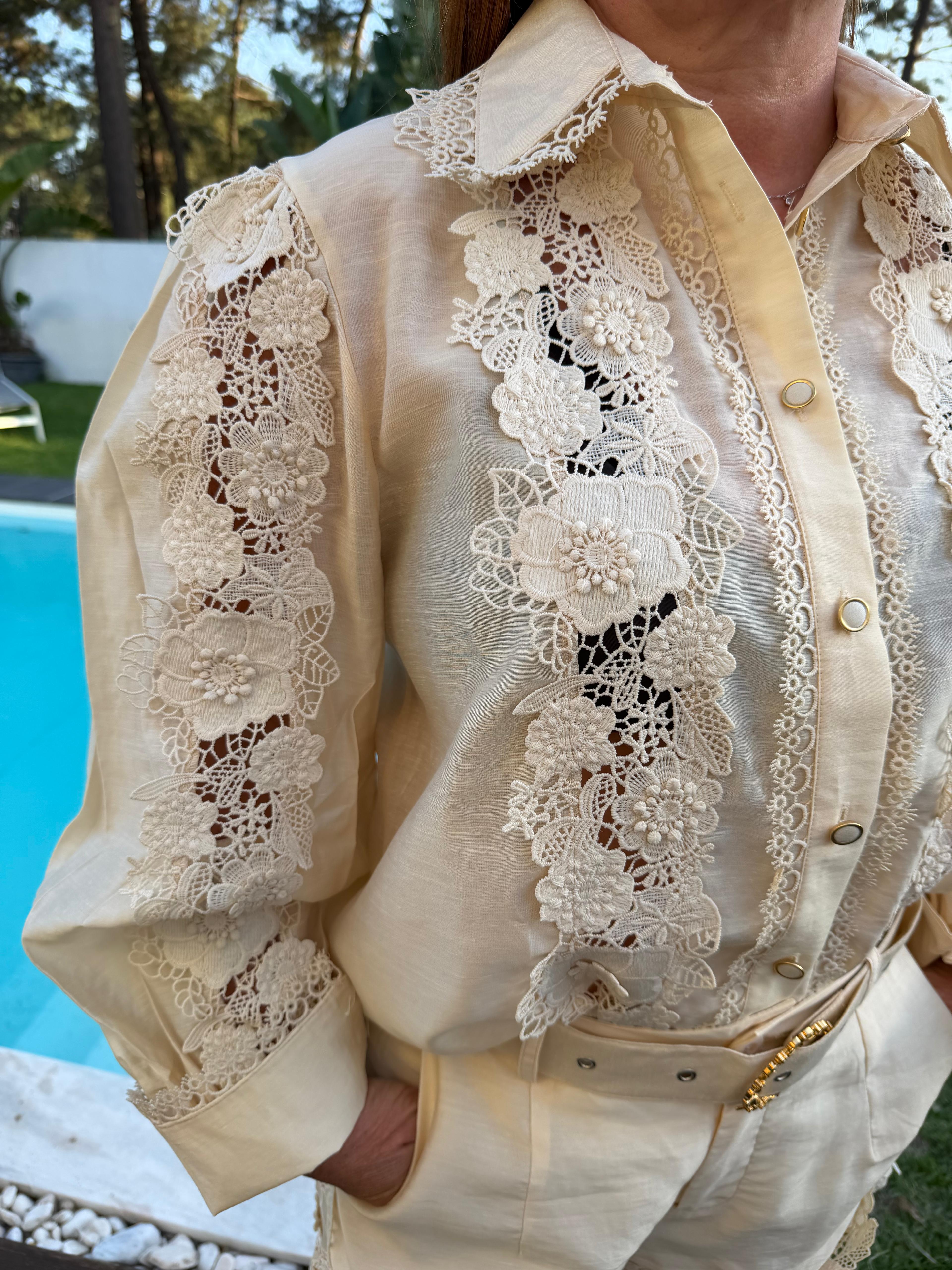 Camisa Bordado - Bege